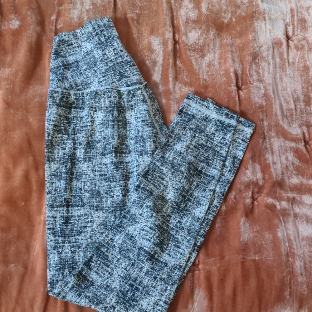 BuffBunny Black and White Textured Leggings